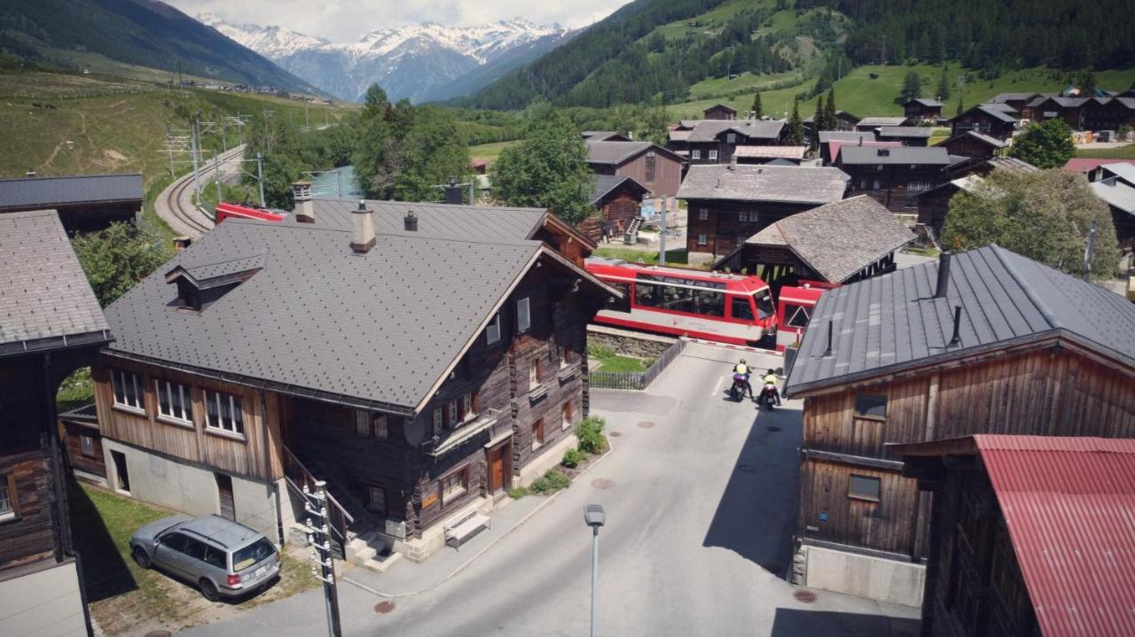 Bi De Furre Apartment Reckingen Bagian luar foto